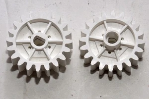 2 Ingranaggi di trasmissione originali Noritsu 20 denti per mini laboratorio PROCESSORE; NOS - Foto 1 di 3