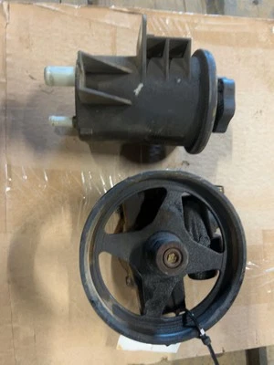 Ford Pickup F150 1997 1998 1999 2000 2001 bomba de dirección asistida/motor 4,2 Foto 1 de 2