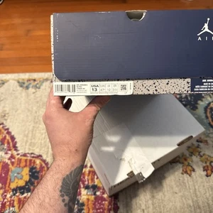 Size 13 - Jordan 6 Retro Midnight Navy - Picture 1 of 5