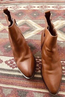 Botas occidentales Aldo marrón de cuero con cremallera al tobillo talla 7 Foto 1 de 4