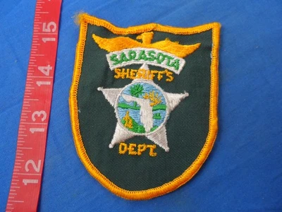 Parche de tela vintage de 3-3/4" del Departamento del Sheriff de Sarasota Florida policía antigua Foto 1 de 2