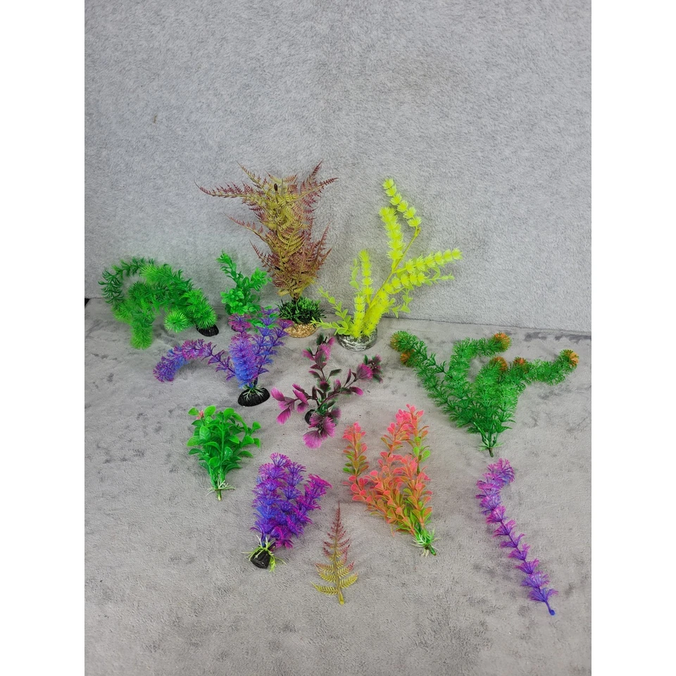 10 Pcs Artificial Aquarium Plants Fish Tank Decor Ornaments Plastic Decorations - Image 1 of 4