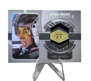 2020 Topps Star Wars Masterwork 5/99 WES JANSON Medallion Relic DT-FWJ - Bild 1 von 3