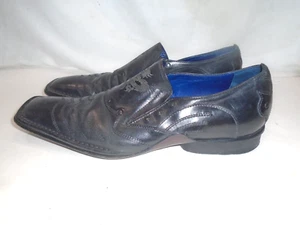 Mark Nason Mens Black Dragon Engraved Leather Casual Loafer Shoes Size 8.5 M - Picture 1 of 12