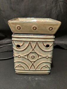 Scentsy Blue Green Brown Square Wax Tall Lighted Full Size Warmer DSW-LENO