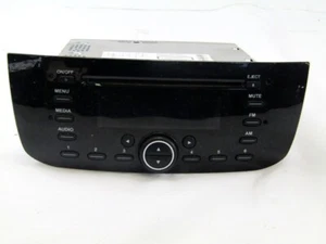 7355014090 AUTORADIO FIAT PUNTO EVO 1.2 B 48KW 5M 5P (2010) RICAMBIO USATO (NON - Foto 1 di 2