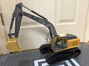 Escavatore vintage britannico ERTL John Deere 200D LC scala 1/16 usato JUNKYARD - Foto 1 di 6