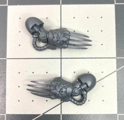 Warhammer 40k Space Wolves TERMINATOR LIGHTNING CLAWS #2 Wolf Guard bits GW BD25 - Image 1 of 2