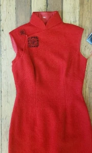 VTG 1960s Handmade Red Boucle Medallion Chinese Cheongsam Dress - Picture 1 of 10