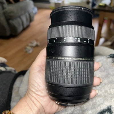Tamron Lense For Nikon , Macro 180 - 300 , 70 - 300mm - Image 1 of 4