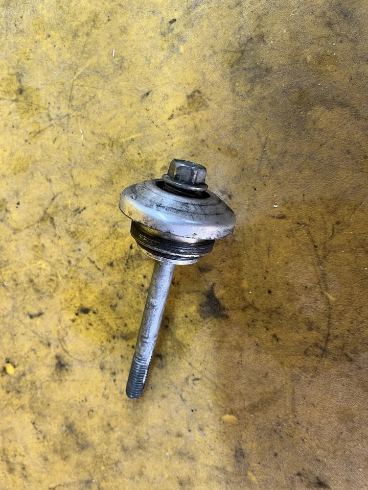 2007 Arctic Cat M8 Secondary Clutch Bolt       99 - Image 1 of 1