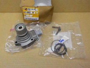 CAT, Caterpillar 121-5897, Purge Valve 1215897, Bendix Part No: 5762094 - Picture 1 of 14