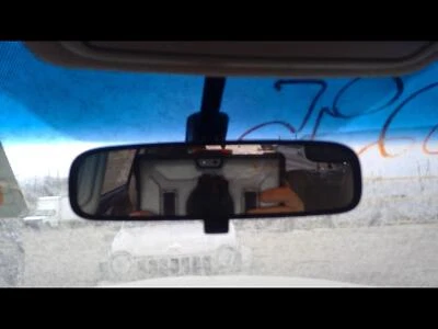 Espejo retrovisor interior delantero central usado se adapta a: Toyota Rav4 2007 gasolina manu Foto 1 de 4