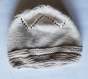 Hanna Andersson Girls Beige Beanie Hat Knit Size Medium - Picture 1 of 2