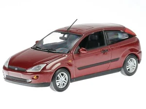 Ford Focus 3d 2001 rojo coche en miniatura Minichamps 1/43 - Imagen 1 de 4