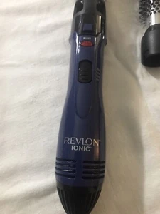 Soplador de cepillo rizado REVLON Ionic con 3 accesorios de 1 1/2"" , 1"" y boquilla - Imagen 1 de 2