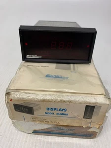 Cincinnati Electrosystems Inc 4161-3-15 interfaz de pantalla de 7 segmentos con caja - Imagen 1 de 11