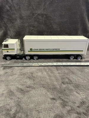 ERTL 1/25 Scale John Deere Parts Express Semi Truck Vintage - Image 1 of 4