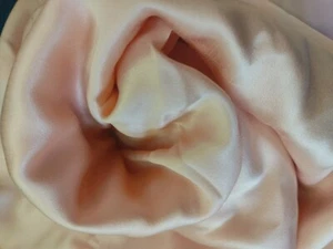 TESSUTO SETA PURA 100% COLORE ROSA SCAMPOLO CM 175 X 90 VINTAGE - Foto 1 di 7