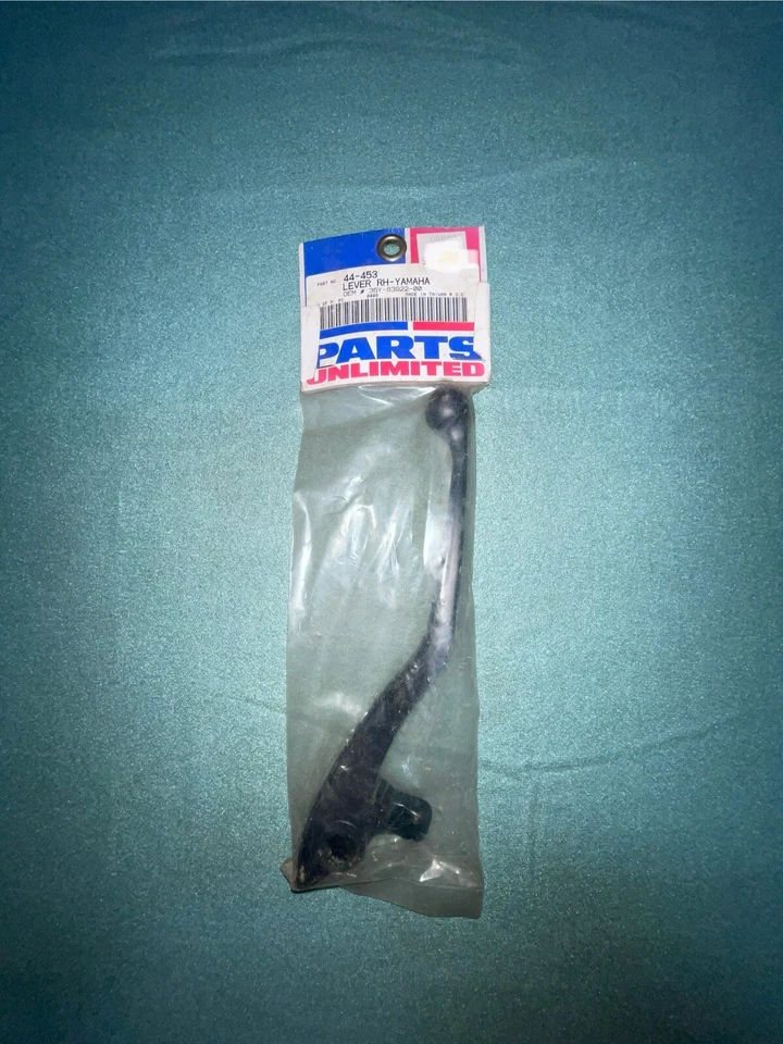 Palanca de freno negra 44-453 derecha Yamaha nuevas piezas ilimitadas. Foto 1 de 1