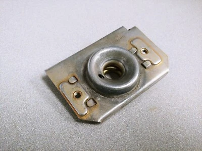 MUY BONITO MONTAJE DE PESTILLO CAPÓ INFERIOR TRASERO ORIGINAL PORSCHE 911 912 930 65-94 #6 Foto 1 de 4