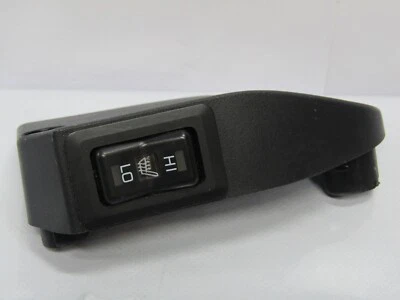 2007-2013 Mitsubishi Outlander Heated Seat Switch Front Right Passenger Side OEM - Image 1 of 4