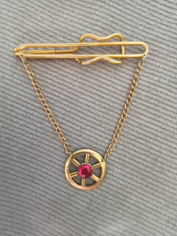 Vintage HADLEY  MCM Wagon Wheel Tie Clasp Gold Tone Foto 1 de 1