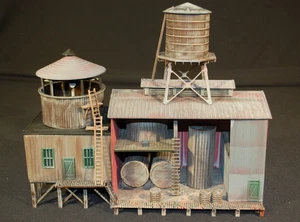 Distillery Factory  Built, Painted & Weathered AHM Structure HO Scale 1:87 - Picture 1 of 11