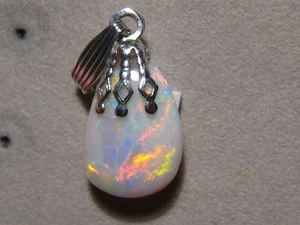 8.75 ct.    Opal  Pendant  ,   Sterling Silver ,  Natural Australian opal - Picture 1 of 14