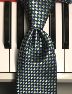 IZOD / Glimmering Greens & Clear Sky Blue Chipper Diamond Check Silk Necktie NEW - Picture 1 of 8
