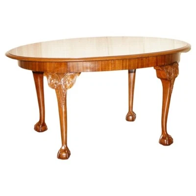 LOVELY ANTIQUE CIRCA 1920 ENGLISH HAND CARVED WALNUT CLAW & BALL DINING TABLE - Image 1 of 4
