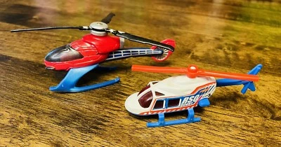 Juego de 2 helicópteros diecast Hot Wheels Marvel Foto 1 de 4