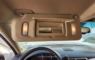 GMC YUKON XL 1500 2007-2014 PARASOL IZQUIERDO ILUMINADO 1706332 Foto 1 de 4