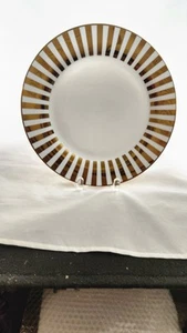 CIROA LUXE FINE PORCELAIN WITH METALLIC ACCENT DINNER PLATE 10 5/8" DIAMETER - Picture 1 of 10