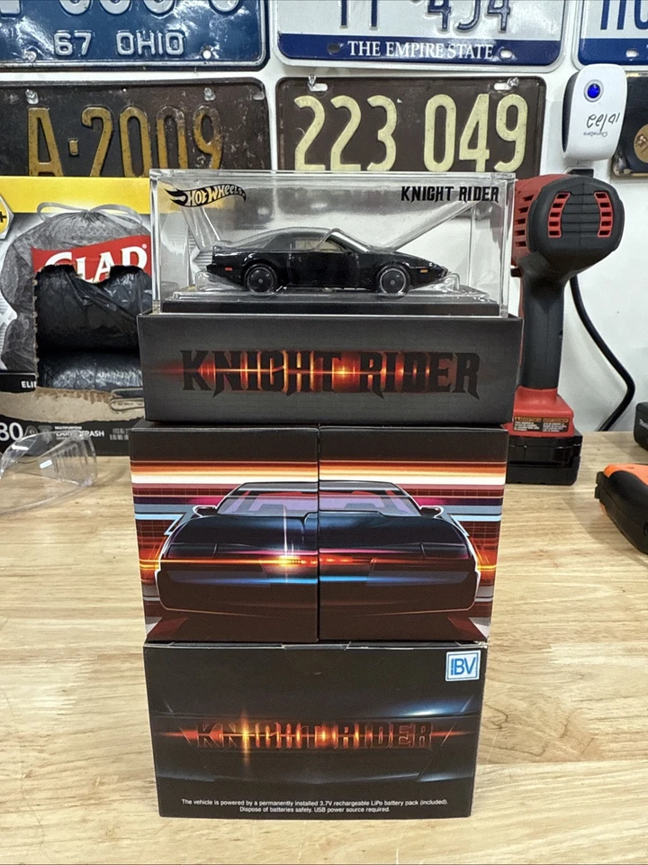 Hot Wheels Knight Rider K.I.T.T. SDCC 2022 Mattel Creations 1:64 - Изображение 1 из 1