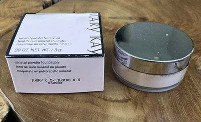 Mary Kay Mineral Powder Foundation Ivory 5 #040983 NIB .28 Oz - Image 1 of 4
