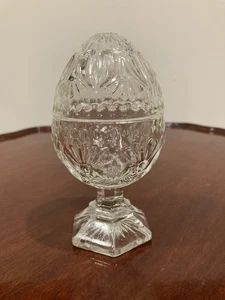 Clear Glass Egg Shaped Trinket or Candy Dish Cut Design 4 in Vintage - Picture 1 of 6