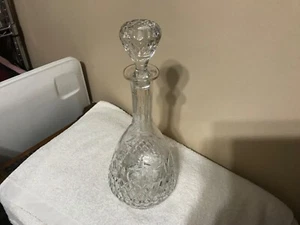 Rogaska large Crystal Decanter with stopper Queen pattern - Picture 1 of 5