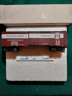 KMT #92576 PENNSYLVANIA MERCHANDISE SERVICE BOX CAR - Image 1 of 4