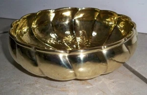 Battuto A Mano Vintage Italian Hammered Nut / Candy Brass Bowl - Picture 1 of 5