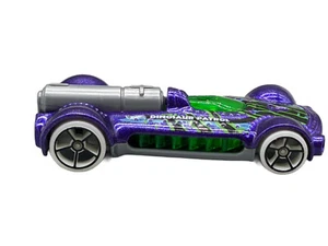 2010 HOT WHEELS RETRO ACTIVE 3" DINOSAUR PATROL 1:64 PURPLE DIECAST CAR - NICE - Picture 1 of 12