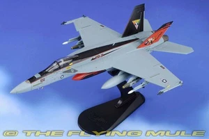 Hobby Master 1:72 F/A-18E Super Hornet USN VFA-31 Tomcatters AJ100 - Picture 1 of 8
