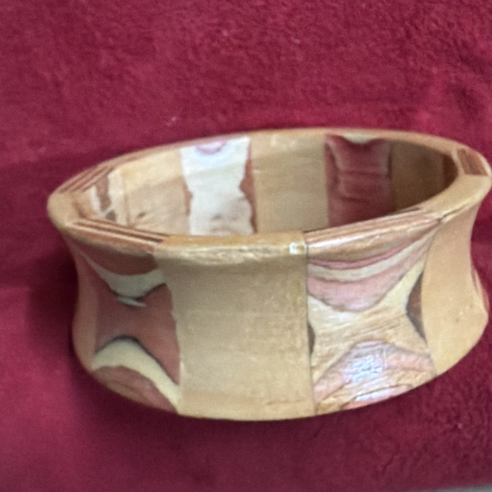 Brazalete Brazalete Artesanal Artesano Madera Segmentada Único Incrustación Geométrica Foto 1 de 4