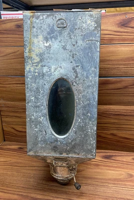 ENORME 29" Antiguo Gabinete Hoosier Metal Harina Bin Tamiz Manivela Ventana de Vidrio Foto 1 de 4