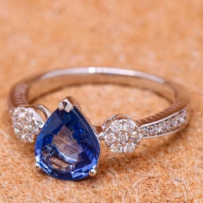 Anillo con punta de diamante y zafiro natural talla pera de 3,50 quilates enchapado en platino 950PT Foto 1 de 4