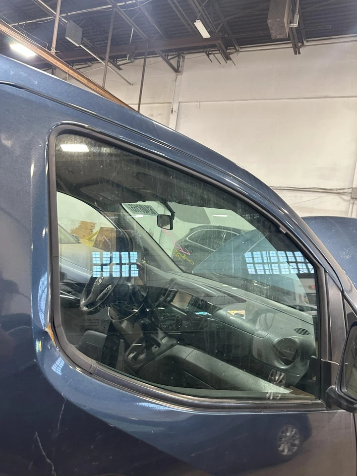 Front Door Glass Window NISSAN NV 200 Right Passenger RH 15 16 17 18 19 20 21 Foto 1 de 1