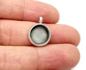 10 Pcs Round Pendant Blank Resin Bezel Base Silver Plated Charm (10mm) G28196 - Picture 1 of 4