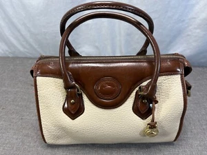 Vintage Leder Dooney and Bourke Speedy Umhängetasche Tasche in Creme & Braun Hergestellt in den USA - Bild 1 von 17