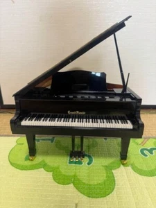Black Grand Pianist SEGA TOYS 1/6 miniature grand piano with AC adapter - Picture 1 of 12
