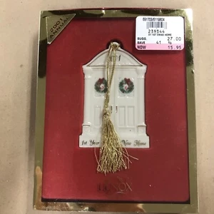 Lenox Christmas Ornament First Year in Your New Home 2001 - Picture 1 of 3